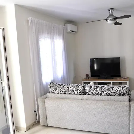 Apartman Palmar Duplex, 2 Dormitorios, Playa A 600m, By Bookindenia