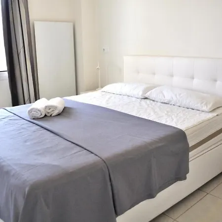 Apartment Palmar Duplex, 2 Dormitorios, Playa A 600m, By Bookindenia